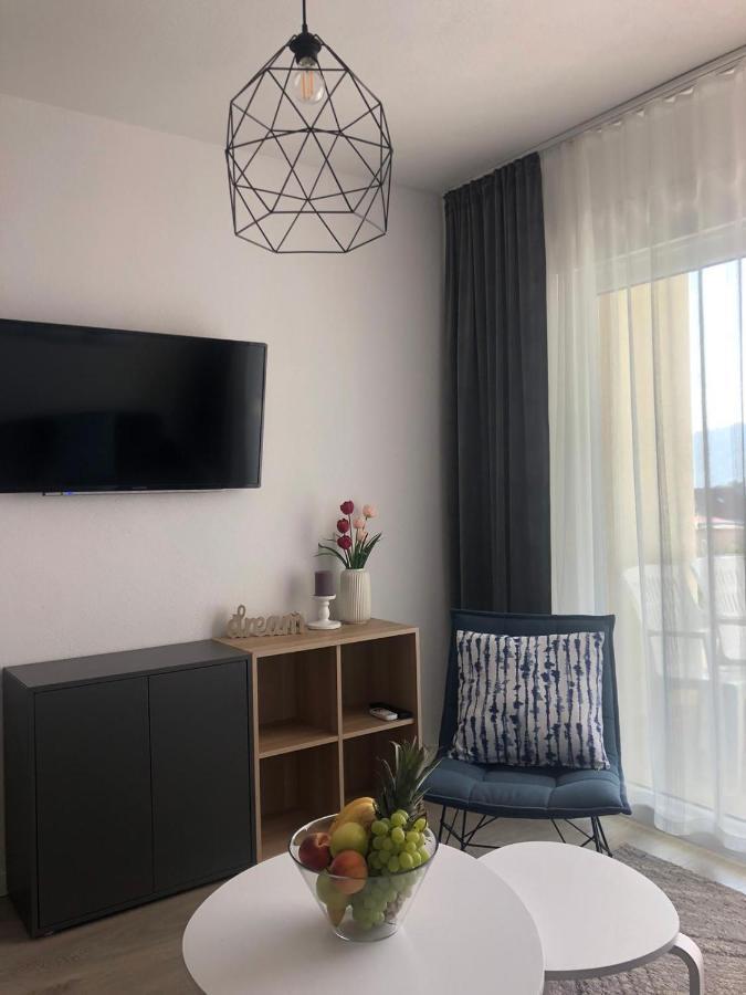 Villa Luxuria Baška Voda Exteriér fotografie