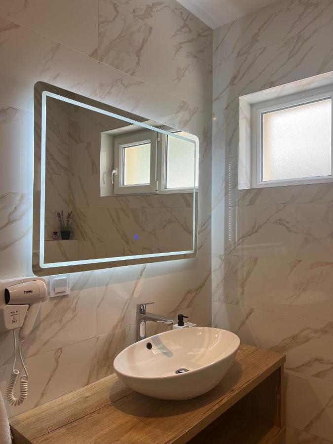 Villa Luxuria Baška Voda Exteriér fotografie